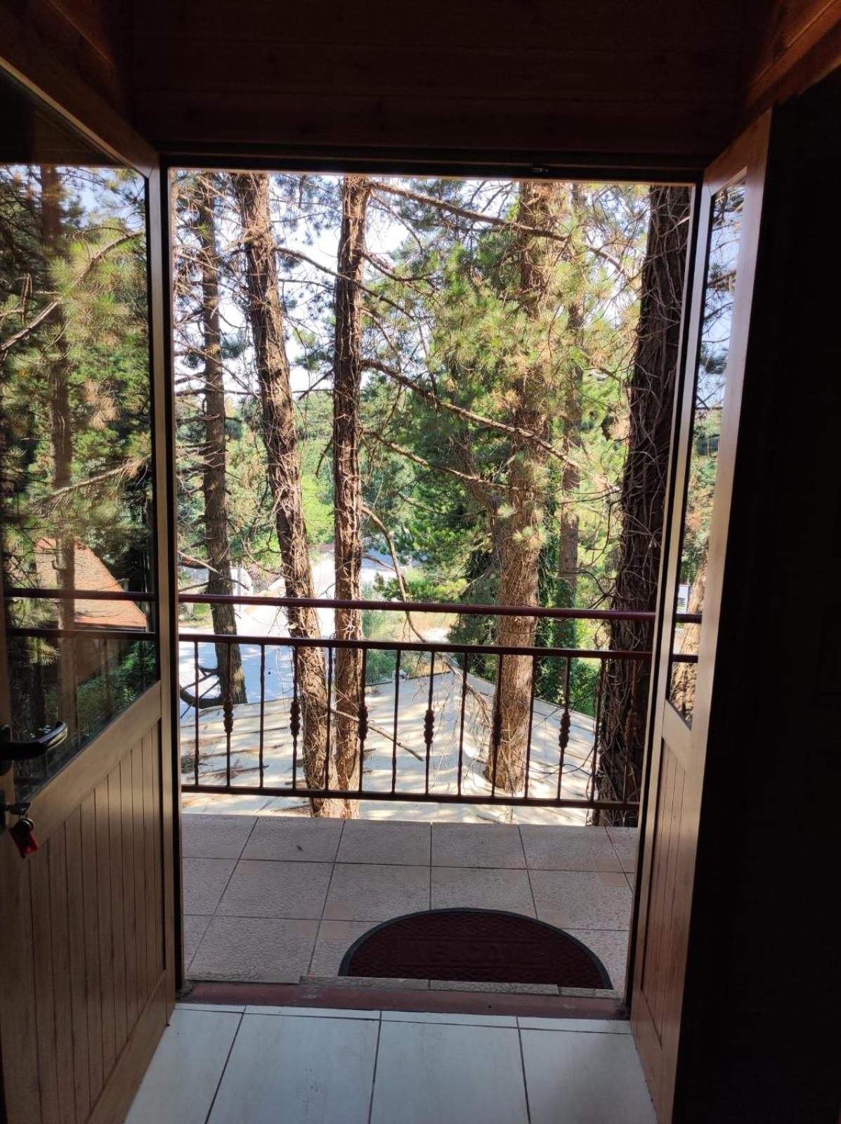 Hotel Toni Llogora Dukat Экстерьер фото